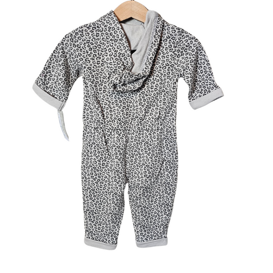 Carters Leopard Hooded 1pc Jumpsuit Size 9 months, back