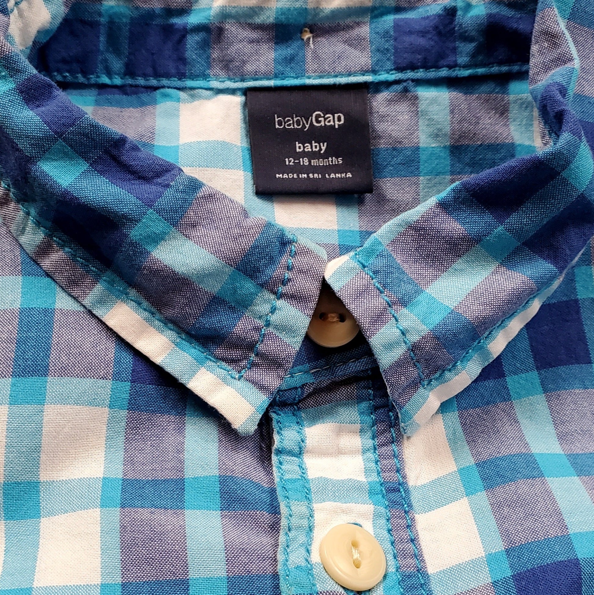 Baby Gap Boys Blue White Plaid Shirt 12M Used, close-up