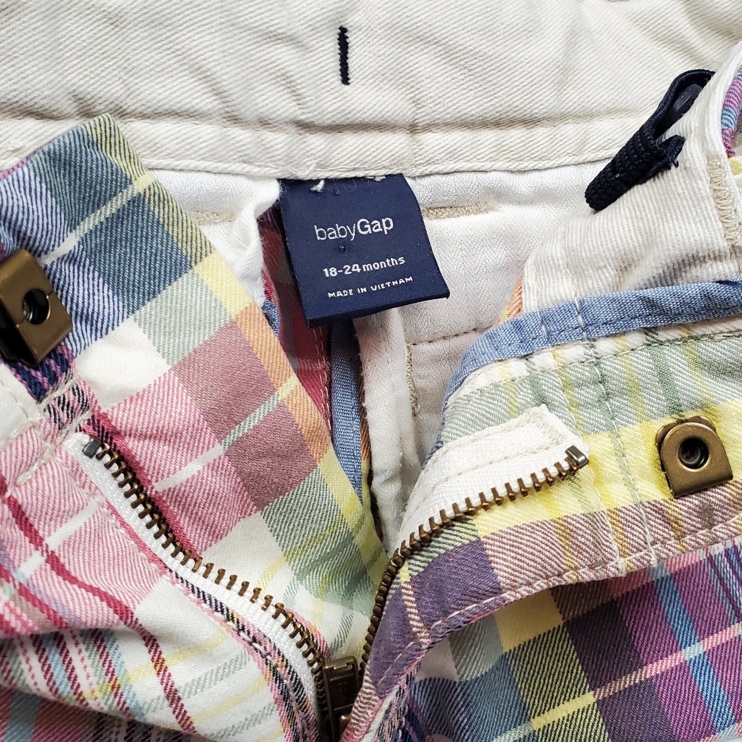 Gap Boys Multi Colored Plaid Shorts 18-24M Used View 3