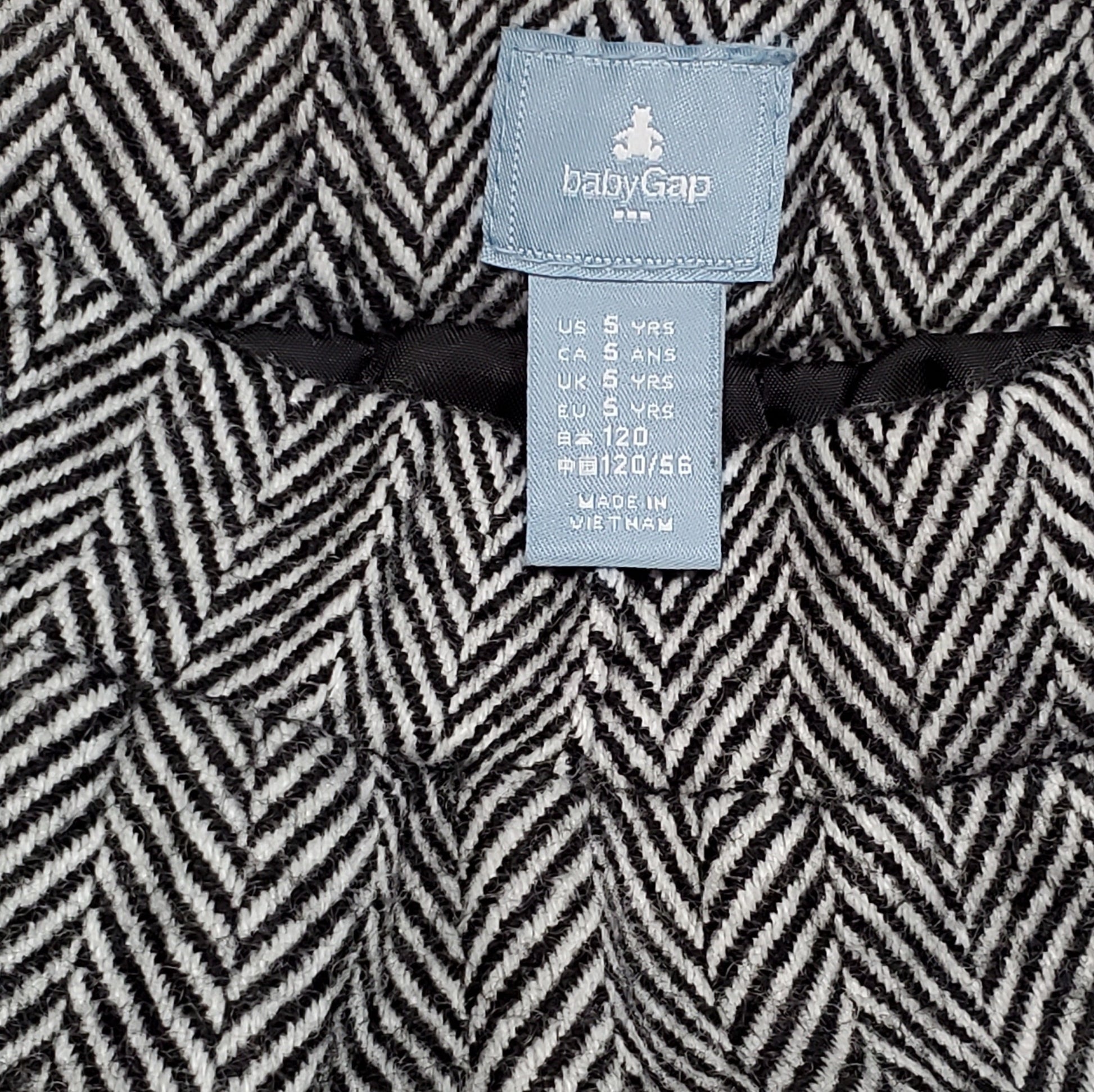 Baby Gap Girls Black White Wool Skirt 5Y Used, close-up