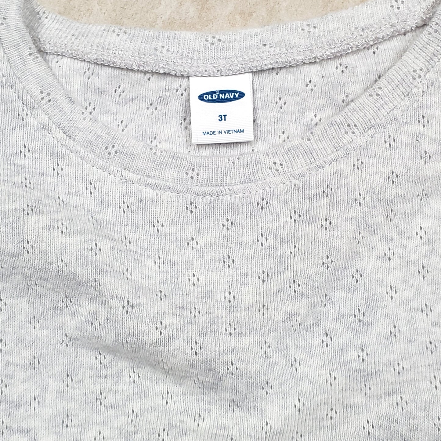 Old Navy Girls Grey Knit Bell Sleeve Top 3T Used View 3