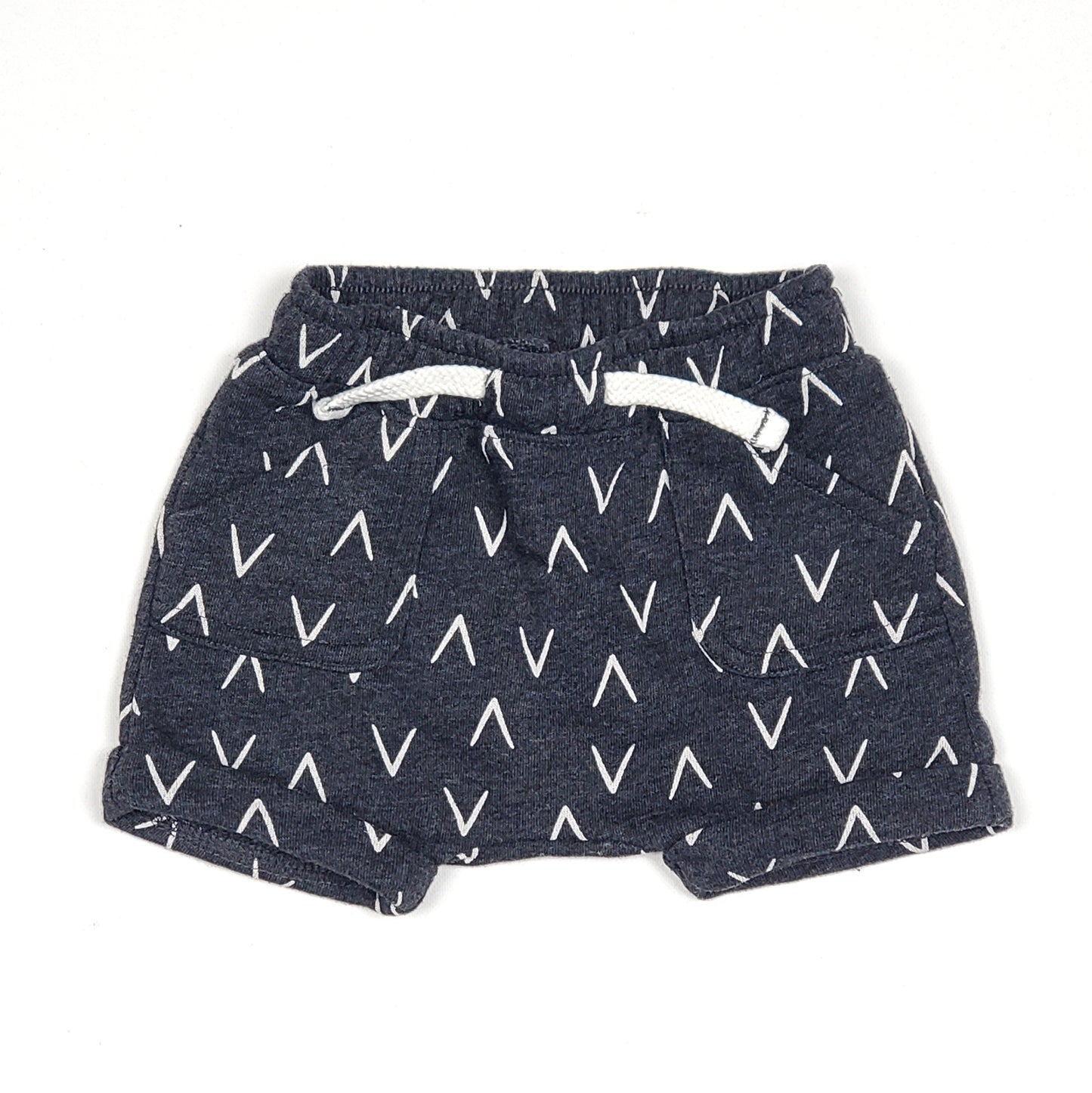 Old Navy Boys Grey Patterned Shorts Used View 1