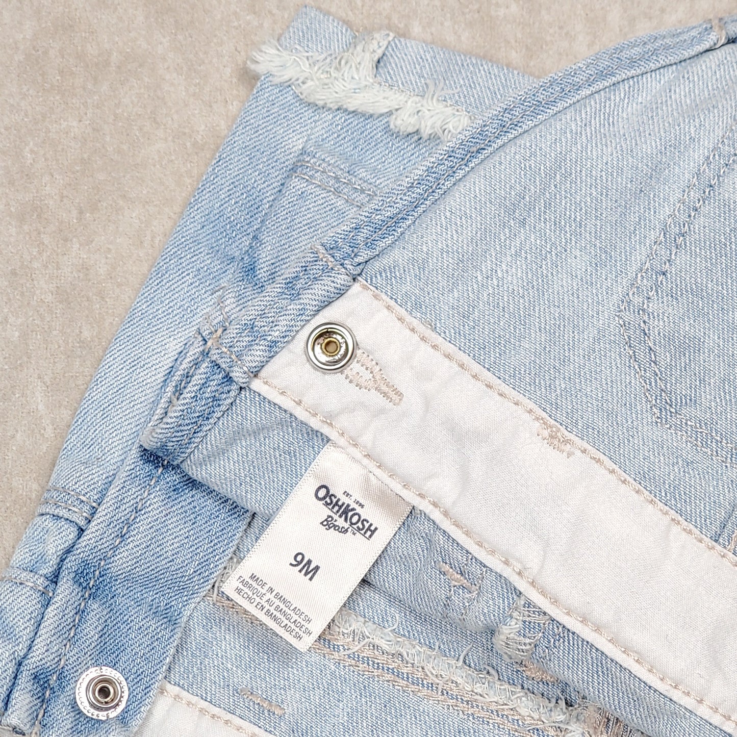 Oshkosh Girls Light Wash Denim Overall Shorts 9M Used View 6