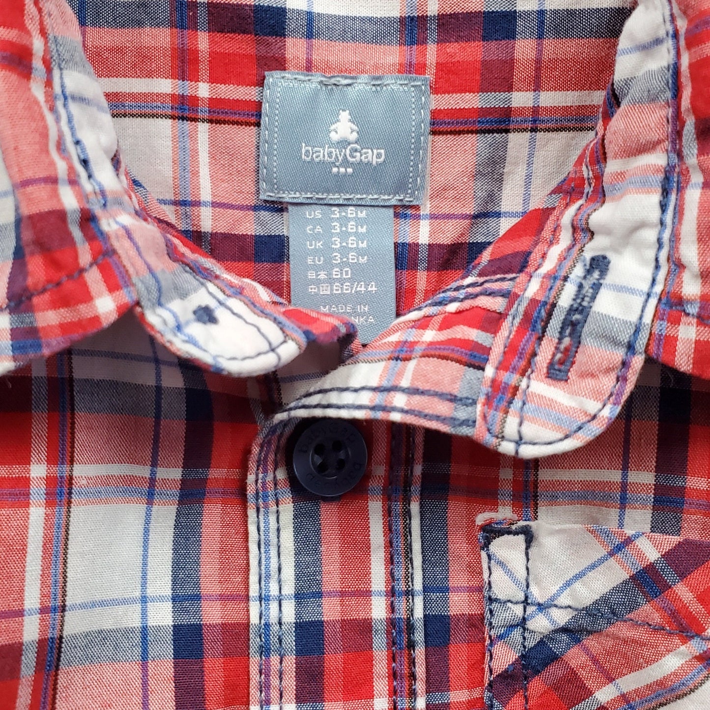 Baby Gap Boys Red White Plaid Bodysuit 3M Used, close-up