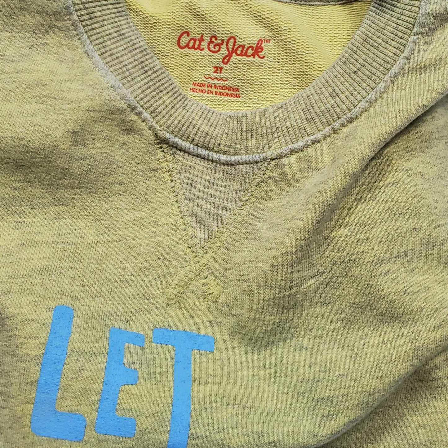 Cat Jack Boys Shine Brightly Sweatshirt 2T Used View 3