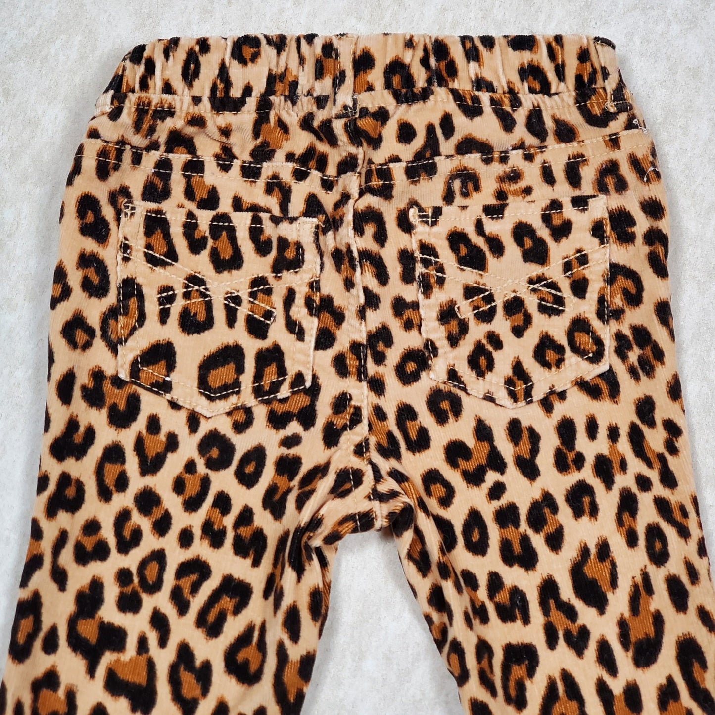 Baby Gap Girls Leopard Print Corduroy Pants 4Y Used, back pockets