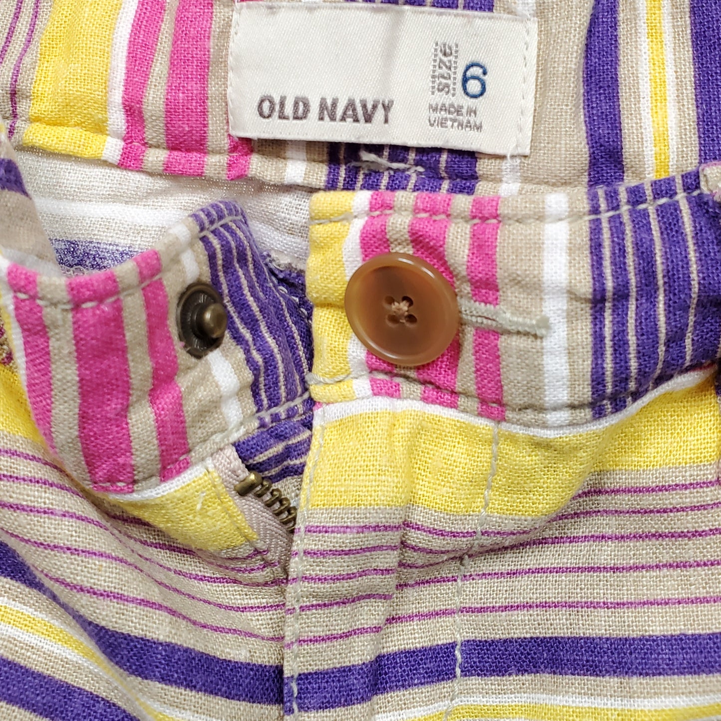 Old Navy Girls Multi Color Striped Shorts Size 6 Used View 3