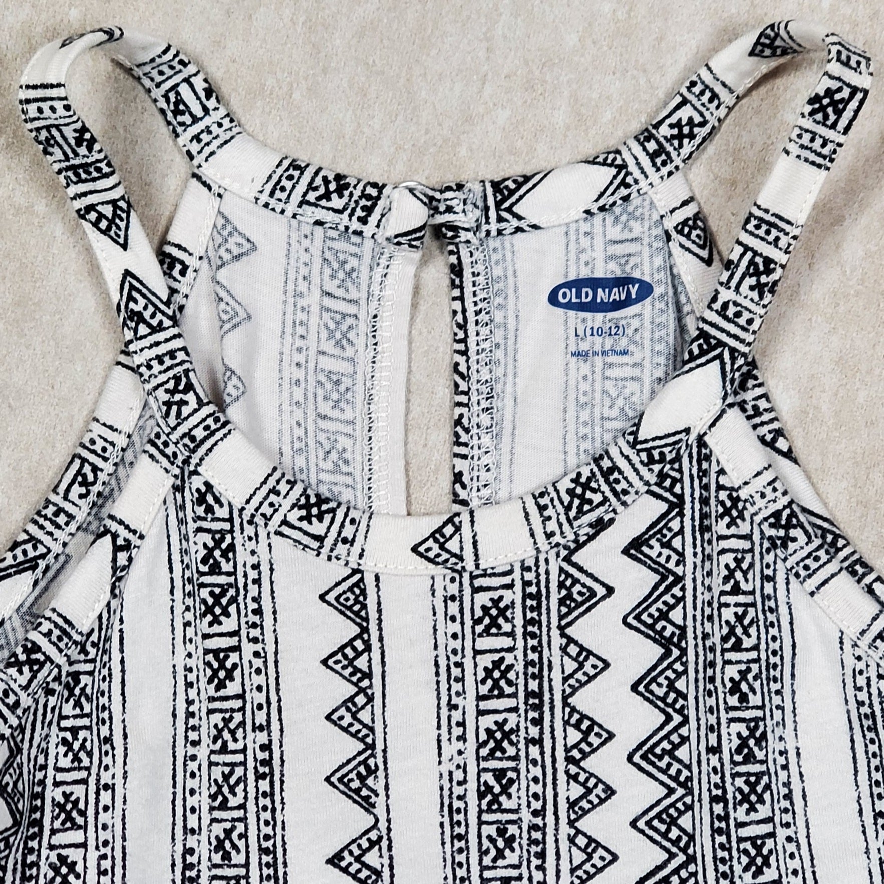 Old Navy Girls Patterned Romper Black White Used, front close-up