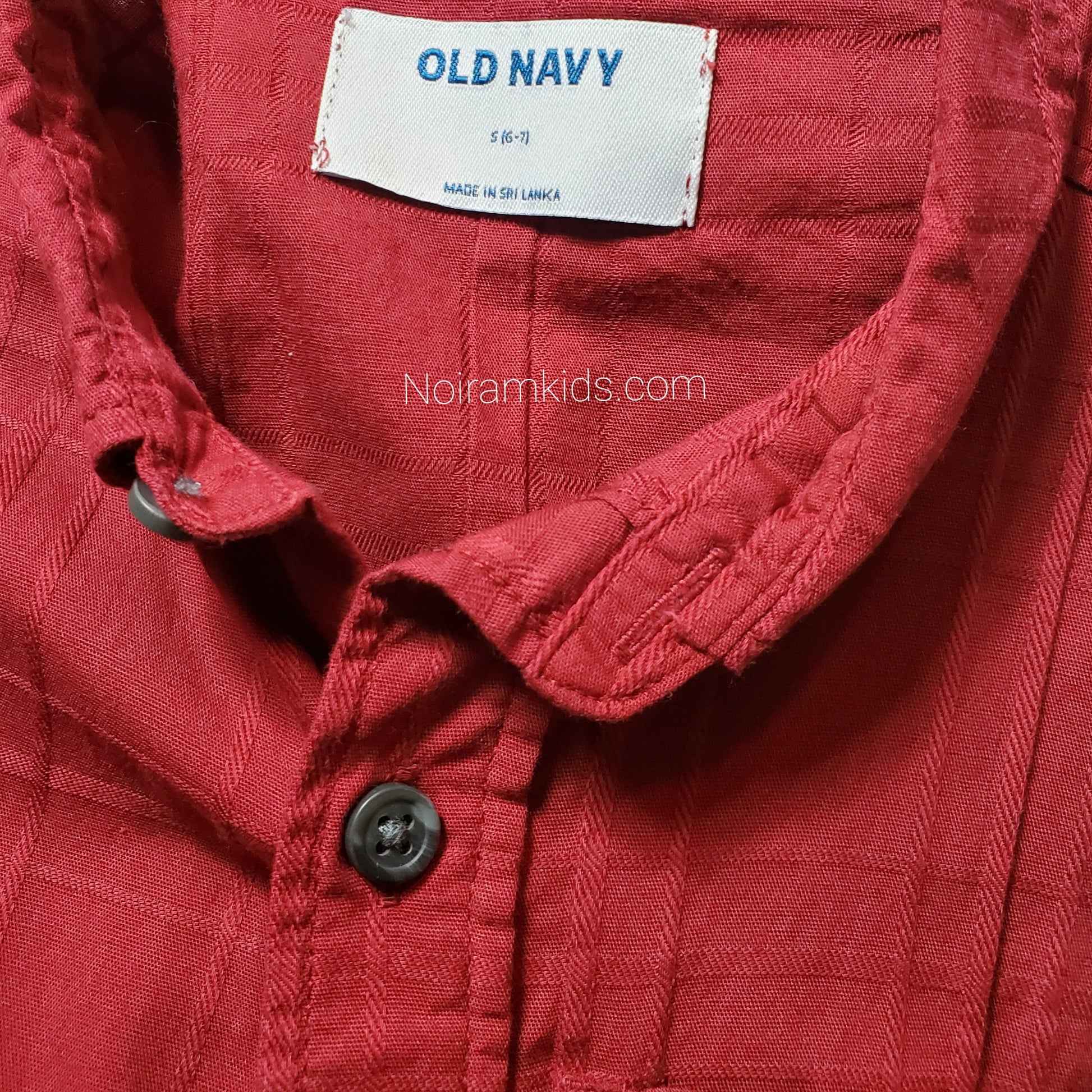 Old Navy Maroon Boys Button Down Shirt Used View 3